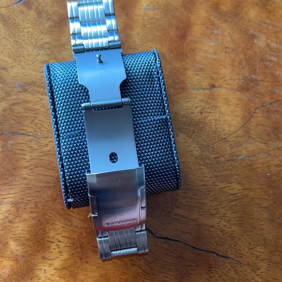 Guess watch - Picture 5 of 7